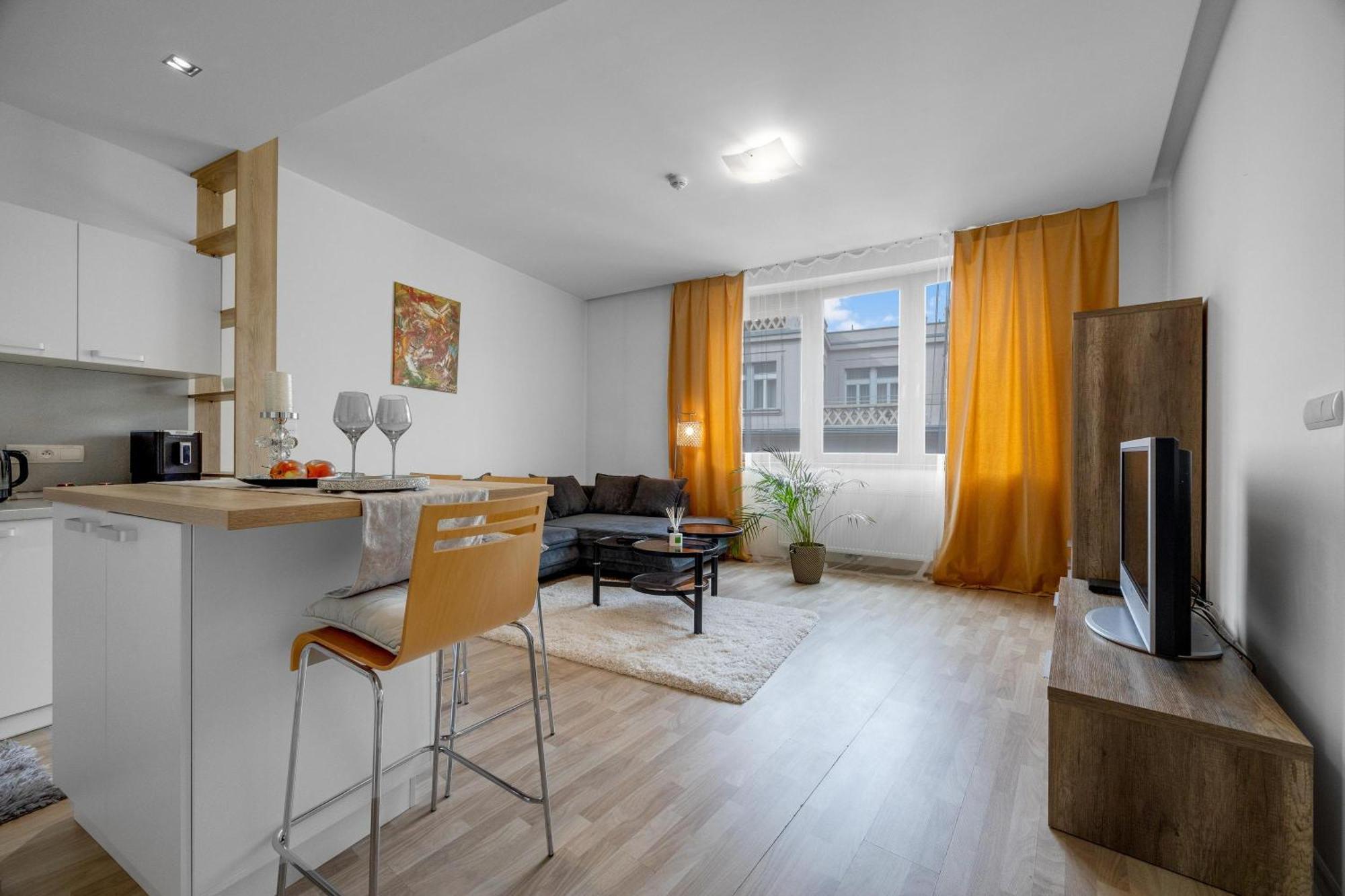 Revon Art-Deco Apartment Laurinska Bratislava Extérieur photo