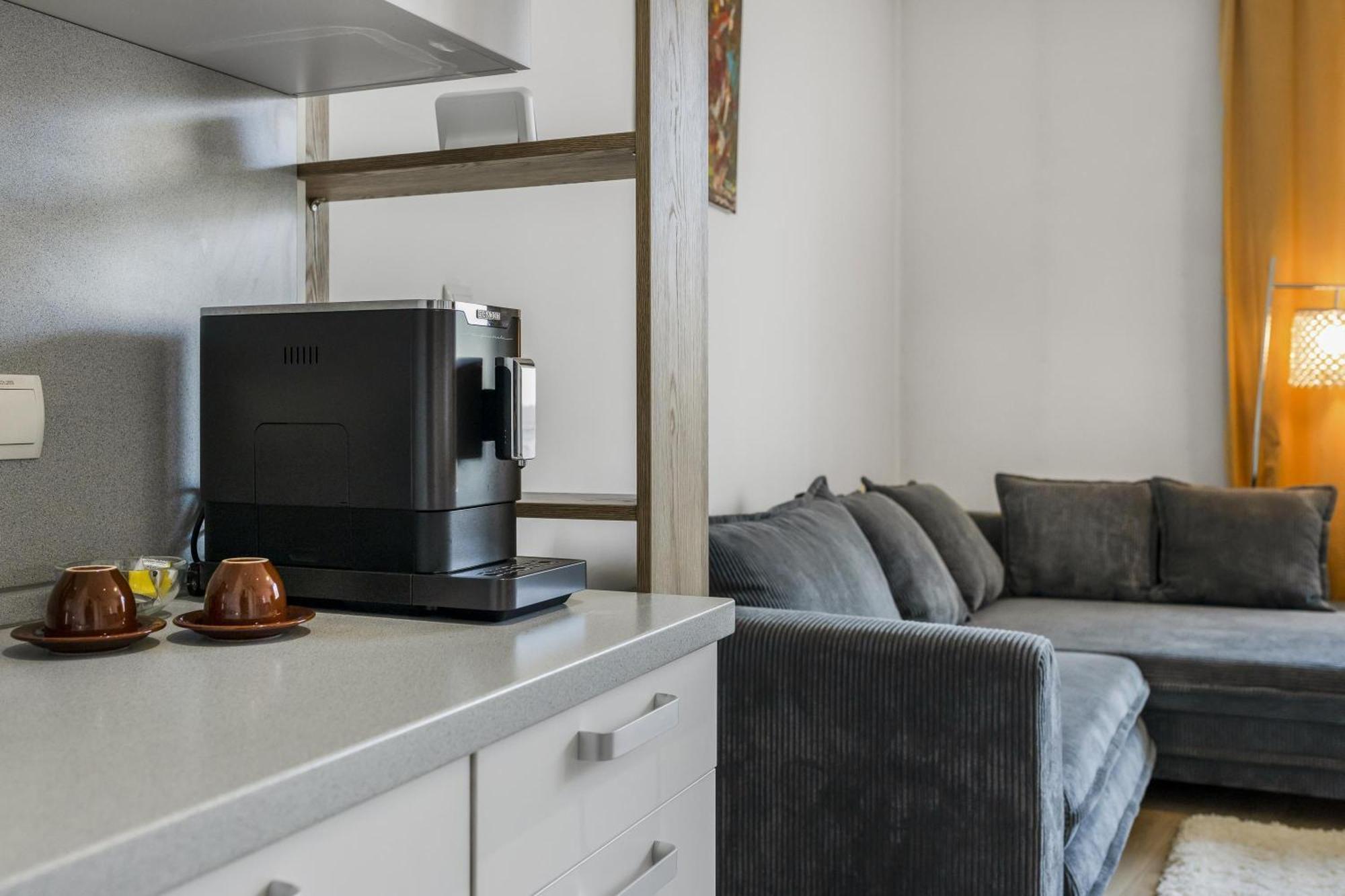 Revon Art-Deco Apartment Laurinska Bratislava Extérieur photo