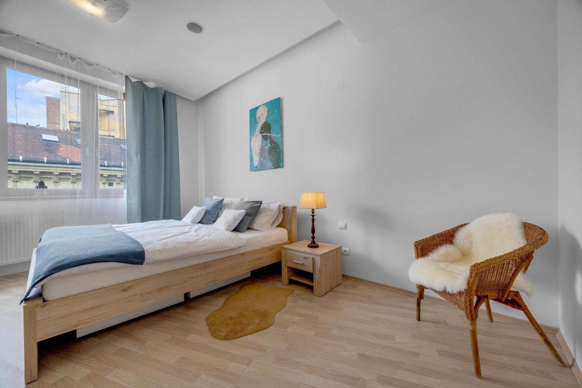 Revon Art-Deco Apartment Laurinska Bratislava Extérieur photo